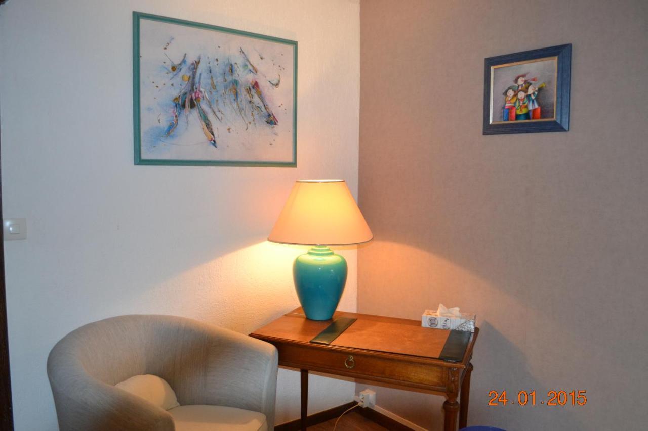 Bed And Breakfast "Le Moulin A Grains" Menil-la-Horgne Ngoại thất bức ảnh